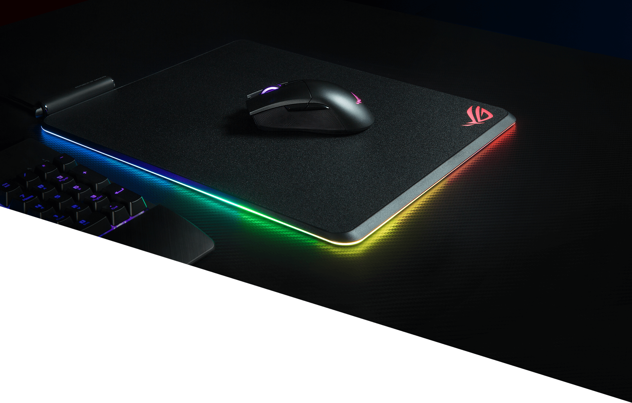 Front view of ROG Balteus, with a mouse on top of it