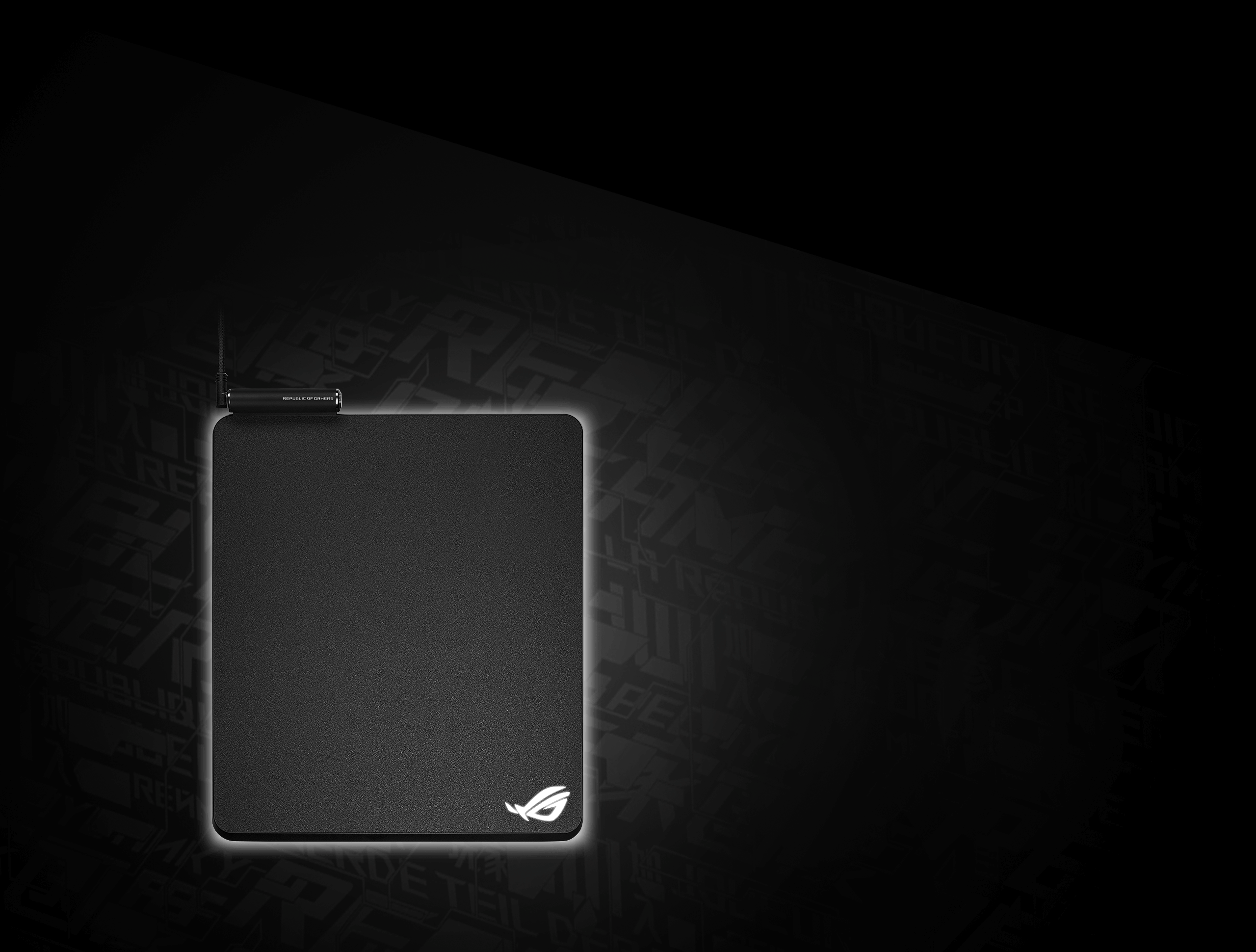 Demo of the nine-zone Aura Sync lighting effects on ROG Balteus